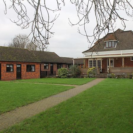 The Swan Motel, Gillingham Beccles Exteriör bild