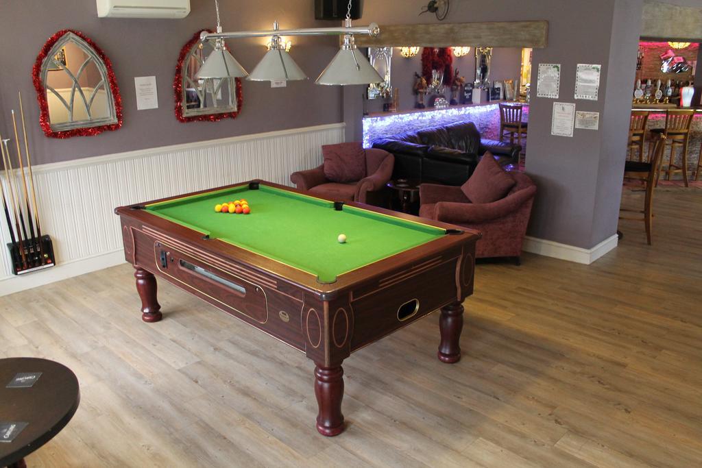 The Swan Motel, Gillingham Beccles Exteriör bild